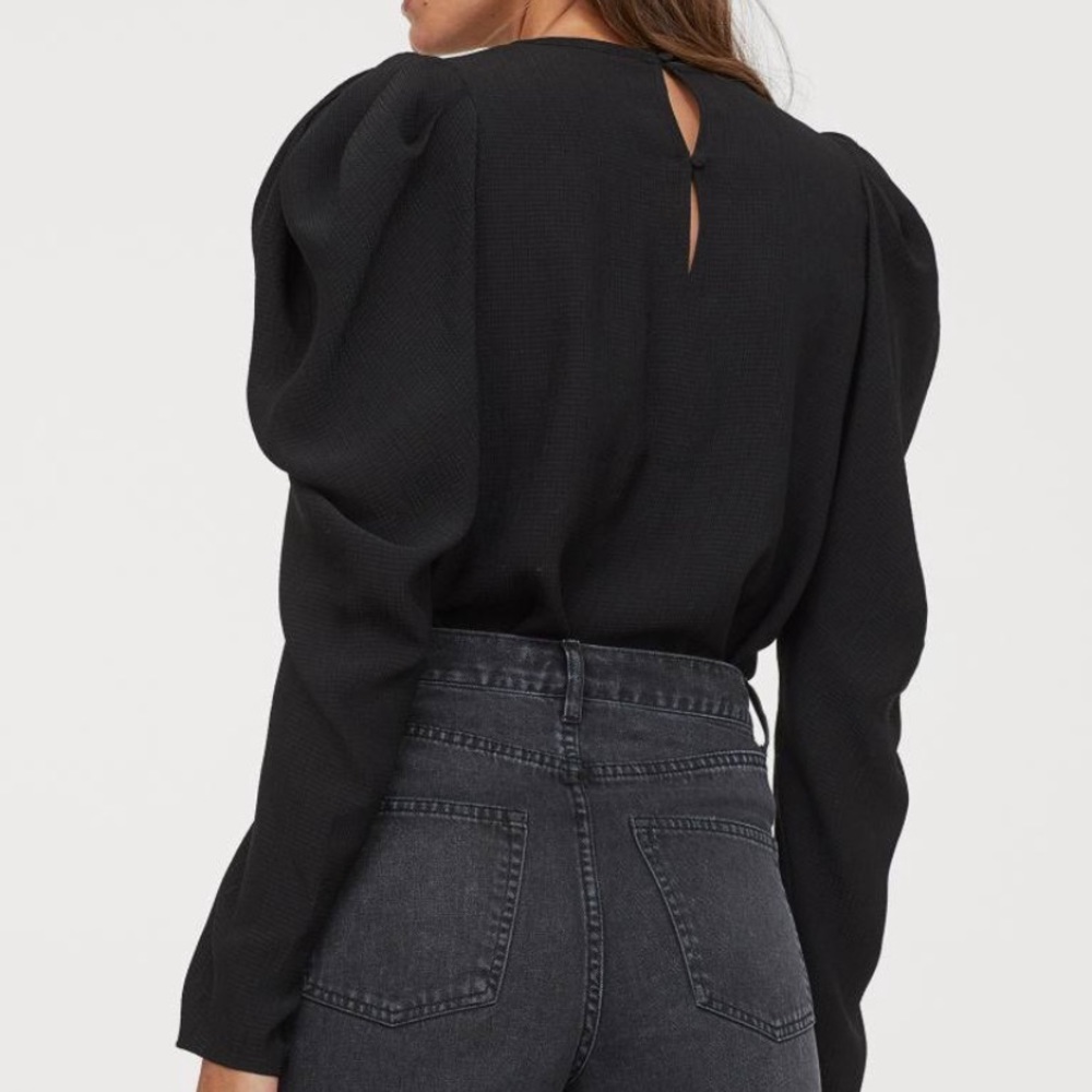 Black Puff-Sleeved Blouse- H&M